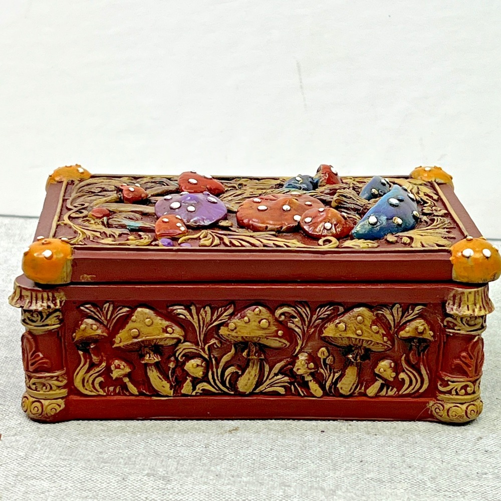 Colorful Whimsical Mushroom Toadstool Resin Trinket Box 5.5" x 3.75" x 2" - Picture 5 of 8